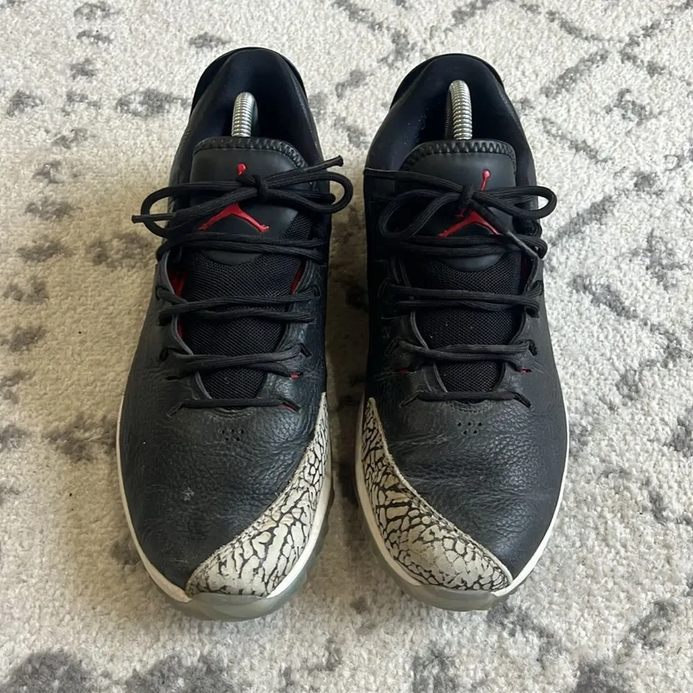 Jordan sleek black